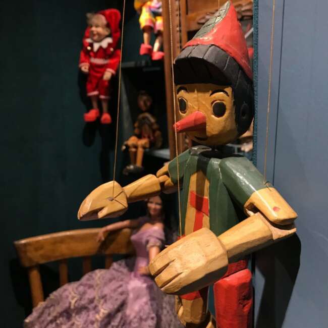 dolls museum