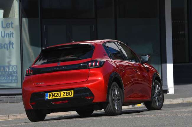 خودرو پژو 208 برقی - معرفی 10 خودرو برتر برقی