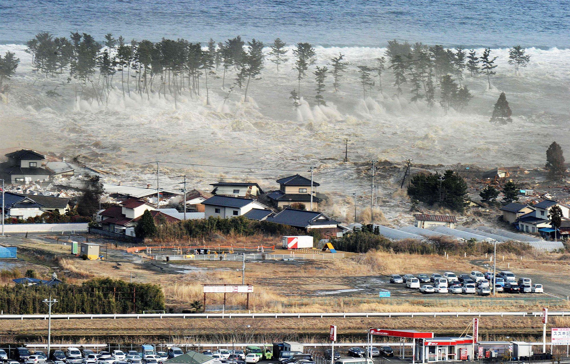 180516 honshu japan earthquake tsunami 2011 ew 1247p 30b4f2b065894321c8f4e46deb247565.fit 2000w