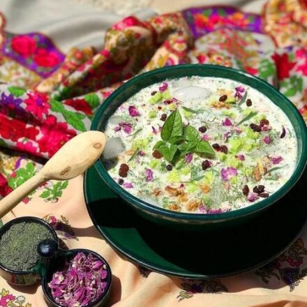 آب دوغ خیار