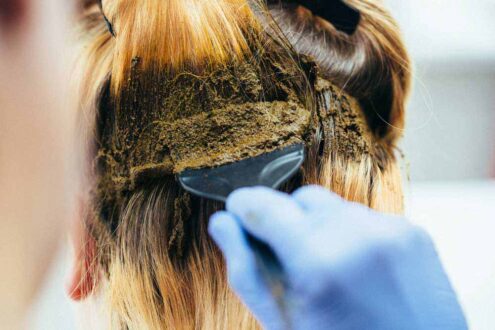 استفاده از حنا برای مو - خواص حنا برای مو - رنگ کردن مو با حنا - رنگ کردن موی سر با حنا
