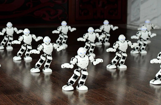 بهترین تصاویر علمی سال 2020 ربات‌های چینی در حال رقصیدن