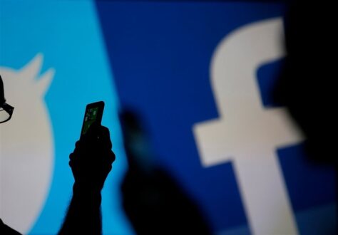 فیسبوک حساب‌ ۲۰۰ کاربر ایرانی را مسدود کرد