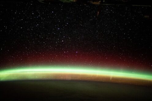 تصاویر خیره کننده شفق قطبی از منظر ایستگاه فضایی بین‌ المللی