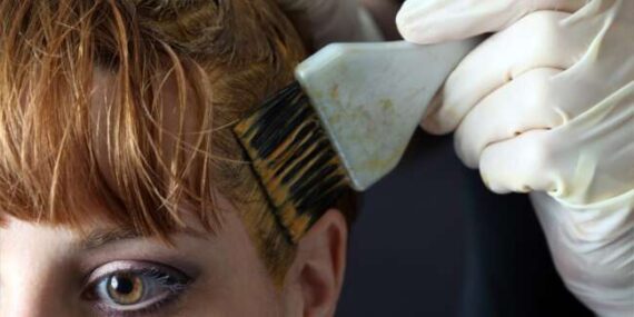آموزش روش رنگ کردن مو در خانه