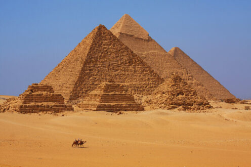 گردشگران به مصر باز می‌گردند