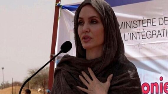 ابراز نگرانی آنجلینا جولی از وضعیت دختران و زنان در افغانستان