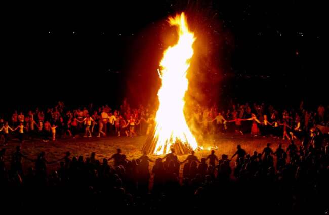 جشن سده 1402
