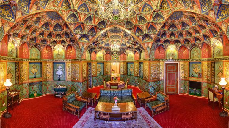 170301145257 iran abbasi safavid room151 pan01 view