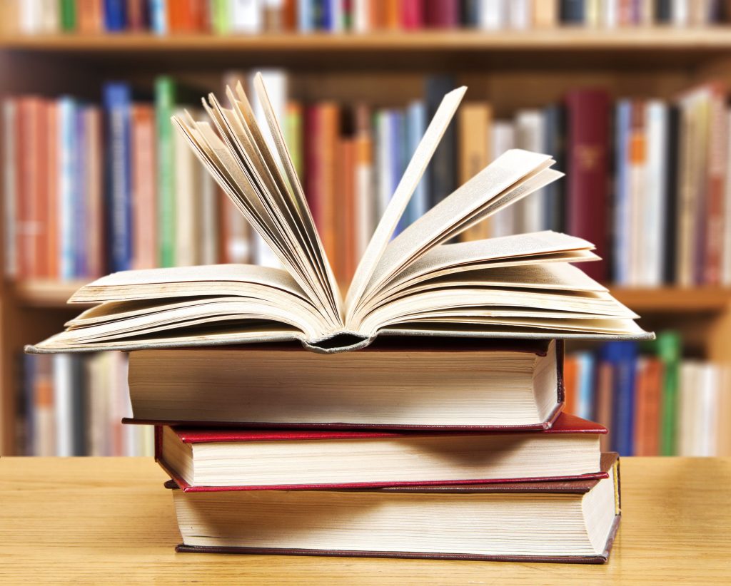 اهمیت کتاب و کتابخوانی